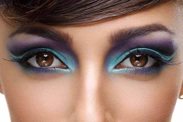 types of eyeshadow looks - Cut crease