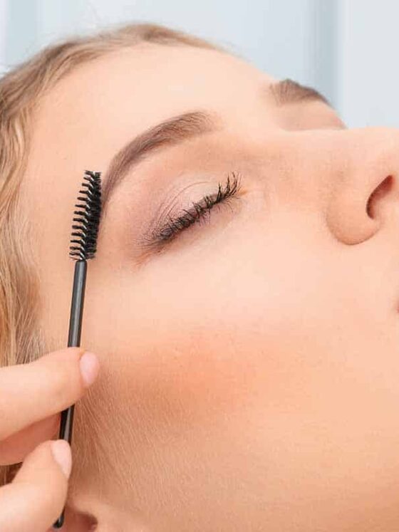 The 5 Best Online Brow and Eyelash Tinting Courses Online
