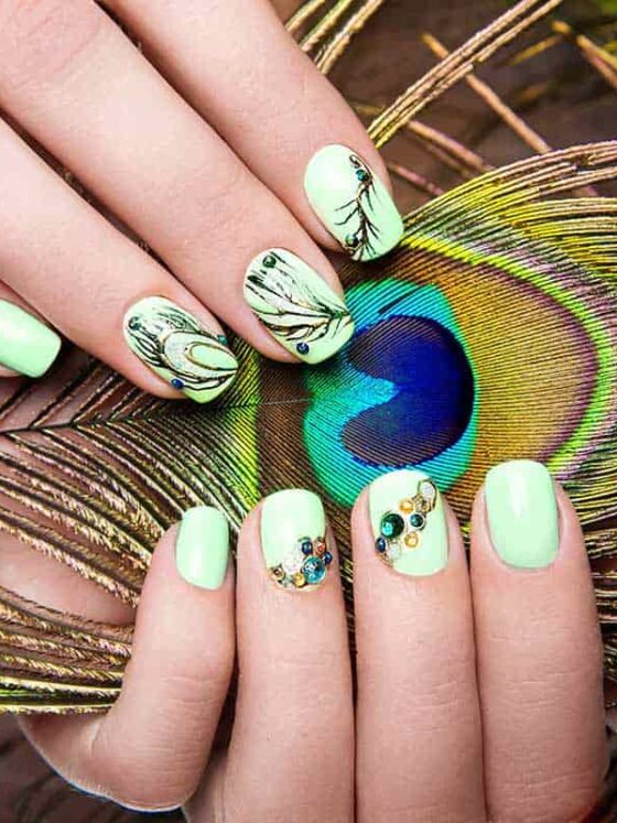 11 Catchy Yet Simple Nail Design Ideas for Short Nails
