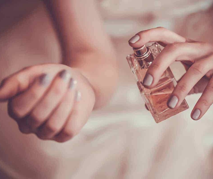 The 5 Best Luxury Perfumes for Her