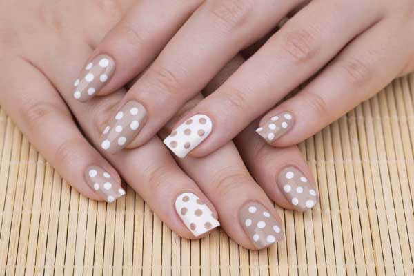 nail designs for short nails - Polka Dot